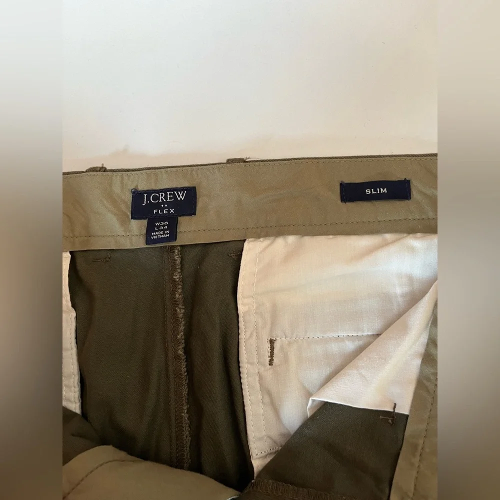 Men’s J.Crew Flex Slim Fit Olive Green Flat Front Chino pants slacks 36x34